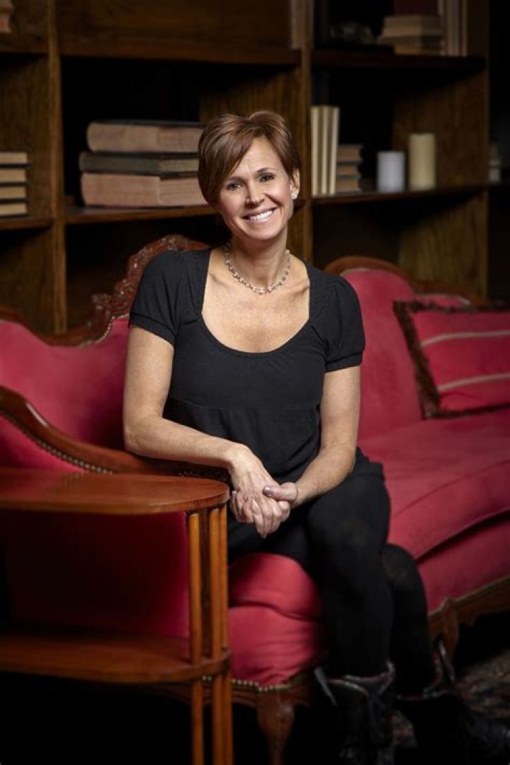 The Definitive Guide To Amy Morton: Acclaimed Actress And Star