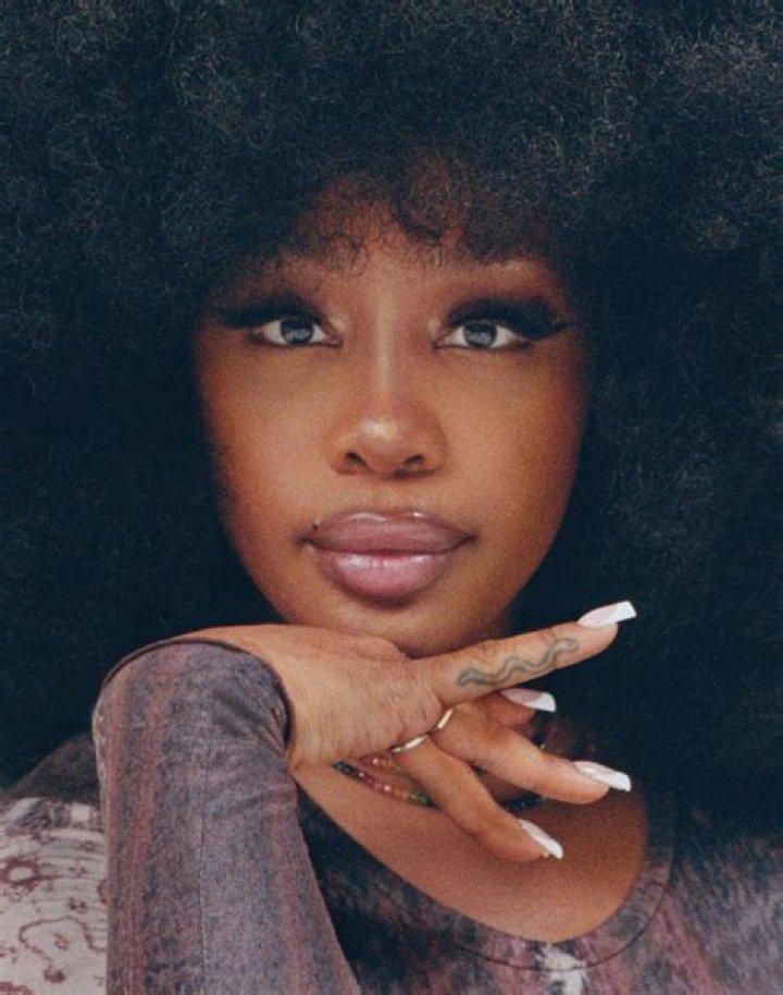 The Definitive Guide To Linda Sza's Age And Biography