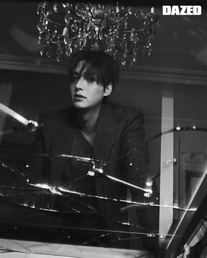 The Intimate Details: Lee Min Ho's Marital Status And Family