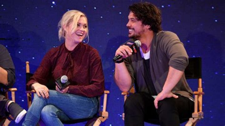 The Intriguing Story Of How Eliza Taylor And Bob Morley Found Each Other