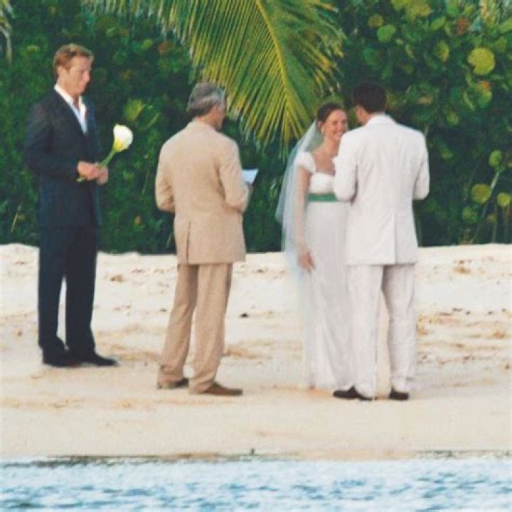 The Intriguing Wedding Of Jennifer Garner And Ben Affleck