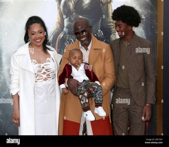 The Love Story Of Kimora Lee Simmons And Djimon Hounsou