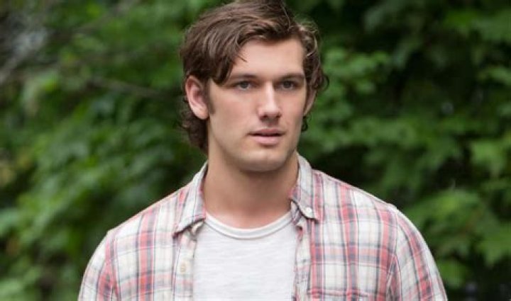 The Ultimate Guide To Alex Pettyfer: His Movies, Awards, And Rise To Fame