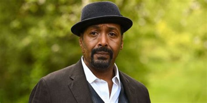 The Ultimate Guide To Jesse L Martin: Actor, Singer, And Advocate