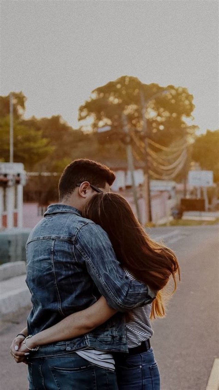 The Ultimate Guide To Maggie Rogers' Relationship - Couple Goals
