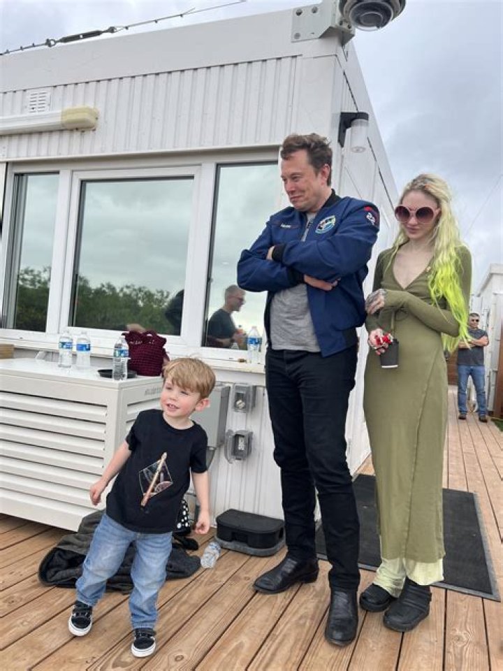 The Unbelievable Age Gap Between Grimes And Elon Musk