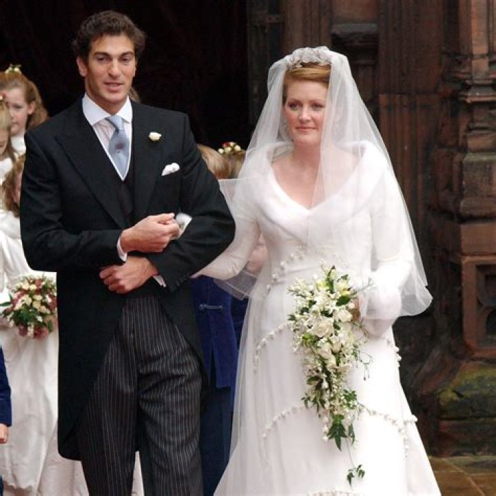 The Unbreakable Bond: Henry Herbert, 17th Earl Of Pembroke, And Diana