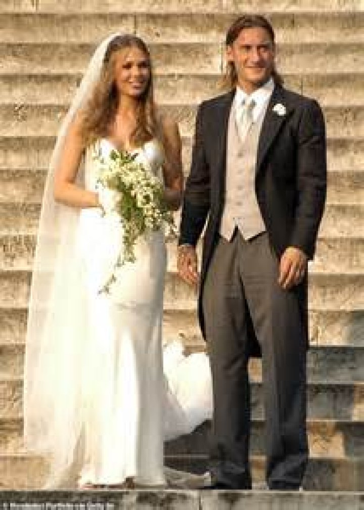 The Untold Story Of Francesco Totti's Wife