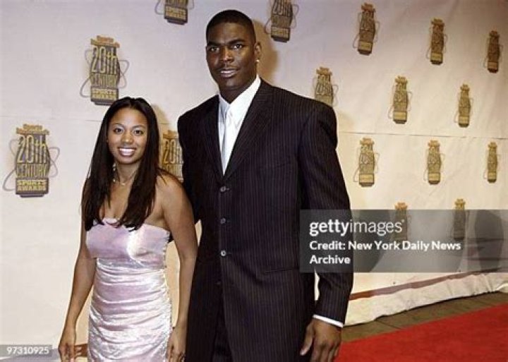 The Untold Truth About Keyshawn Johnson's Wife