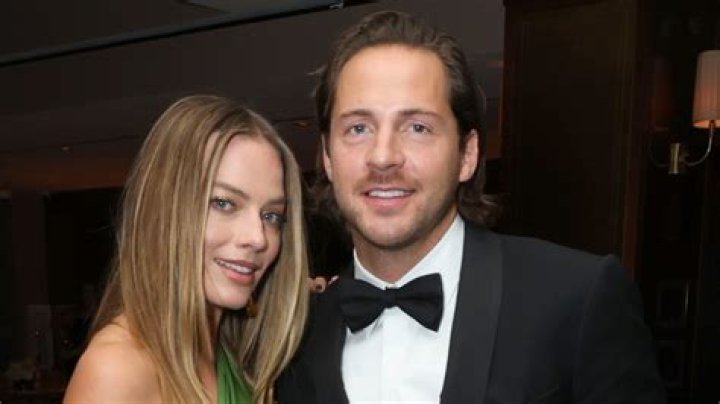 The Untold Truth About Margot Robbie's Dating History
