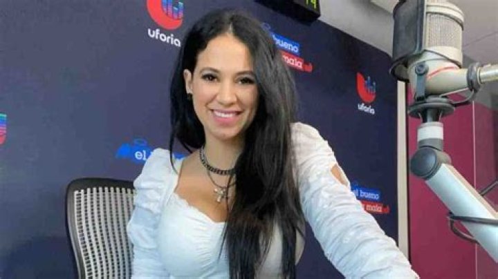 The Voice Of Carla Medrano: Your Premier Radio Host
