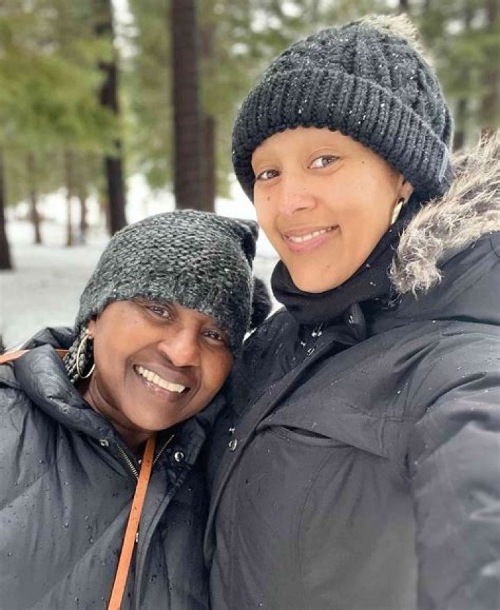 Tia Mowry Parents: A Closer Look At The Family Behind The Famous Actress