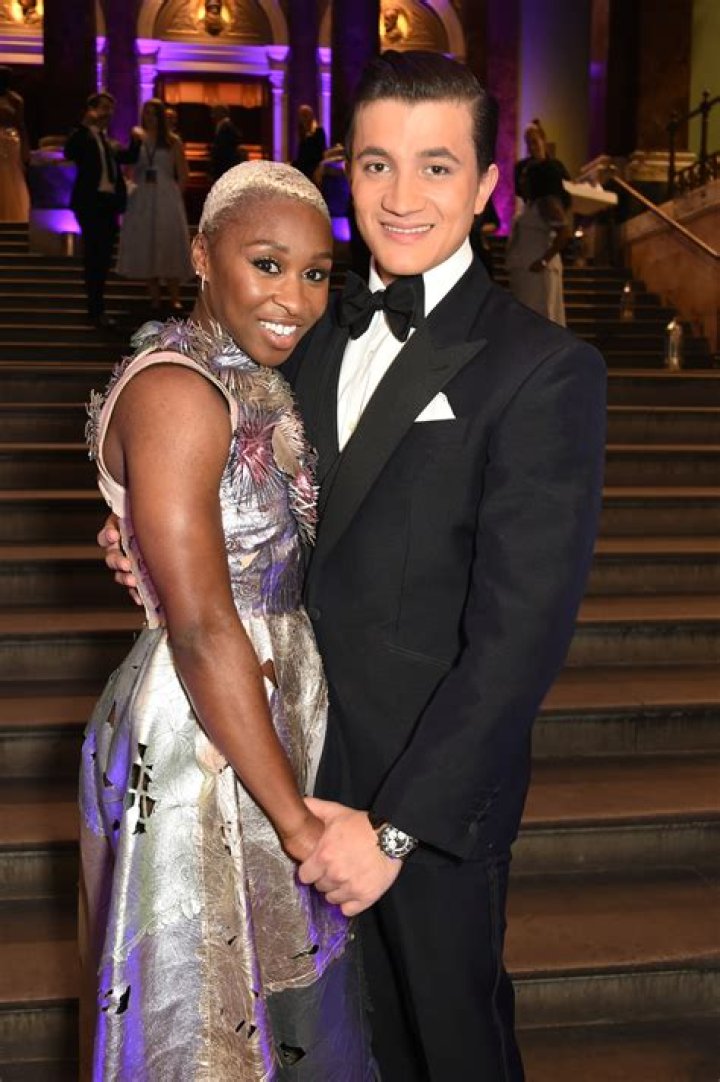 Top Secrets Of Kenny G's Significant Other: Unveiling The Mystery Spouse