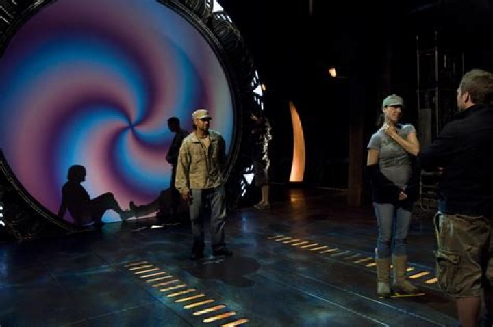 Tragedy On Glee: Lives Lost Behind The Scenes