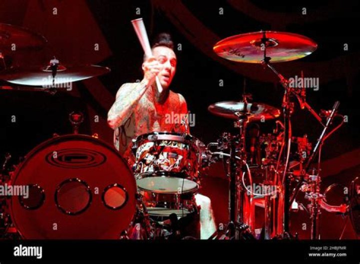Travis Barker 2004