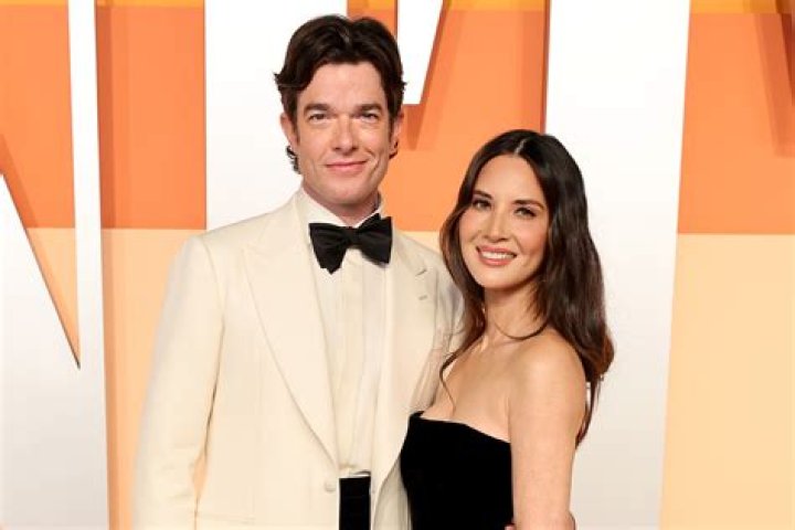Uncover The Exact Height: How Tall Is Olivia Munn?