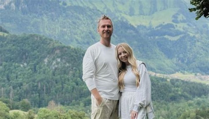 Uncover The Inspiring Story Of Tiktok's Beloved Couple, Kay And Tay