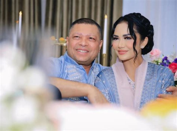 Uncovering A Harmonious Marriage Behind An Iconic Coach