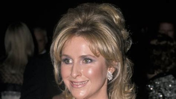 Uncovering Kathy Hilton's Youthful Vibrancy