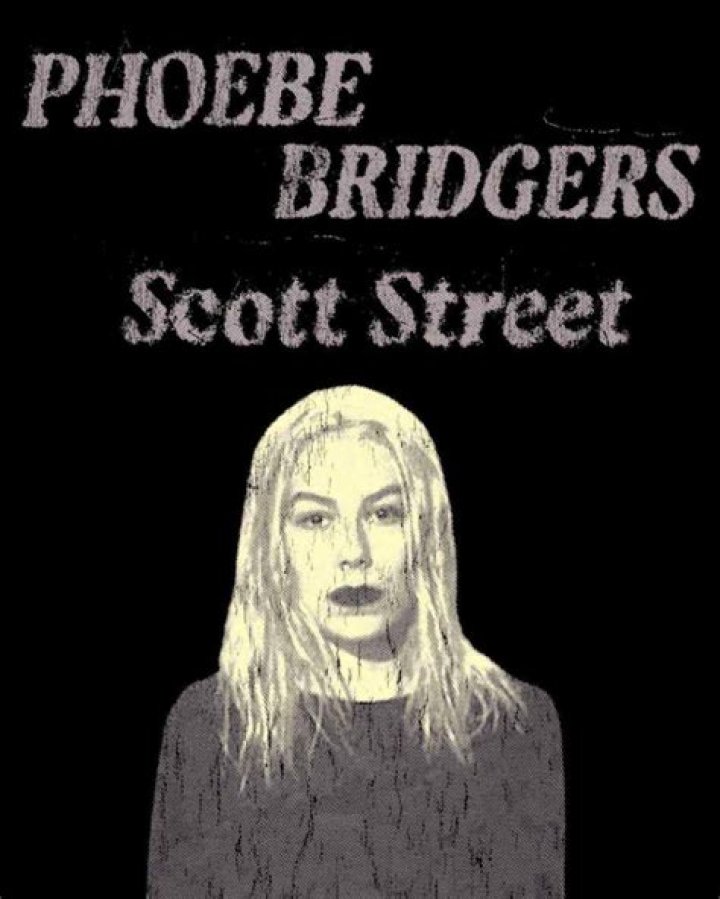 Uncovering Phoebe Bridgers' Sisterly Bond