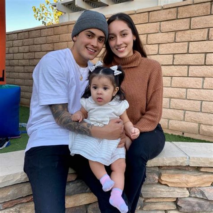 Unveil The Garcia Siblings' Dominance: Unlocking Success In Boxing