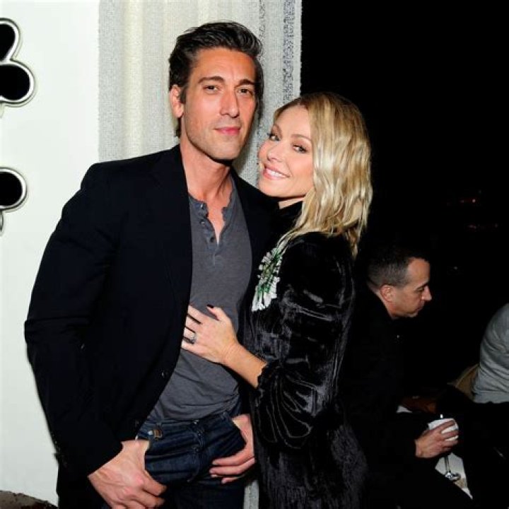 Unveiling David Muir's Private Circle: Exclusive Insights