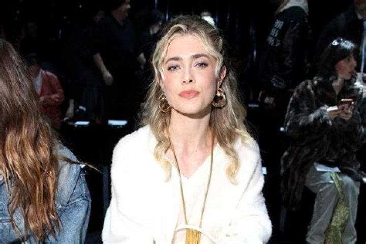 Unveiling Melissa Roxburgh: From Star Trek To Manifest And Beyond