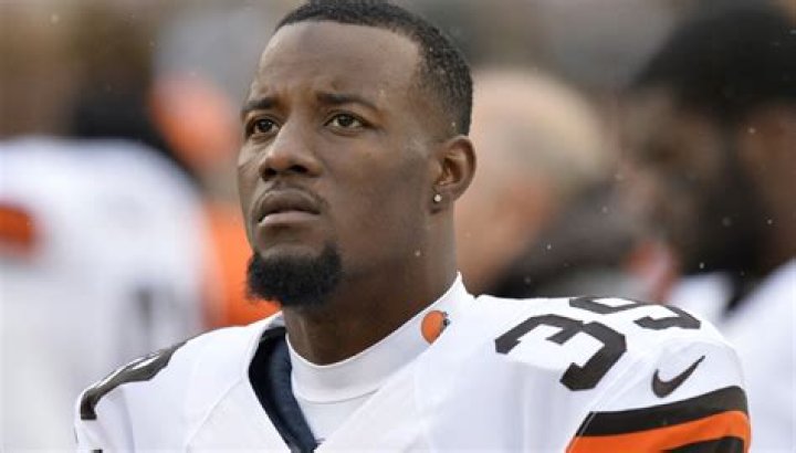 Unveiling Tashaun Gipson's Wife: A Journey Of Support, Resilience, And Inspiration