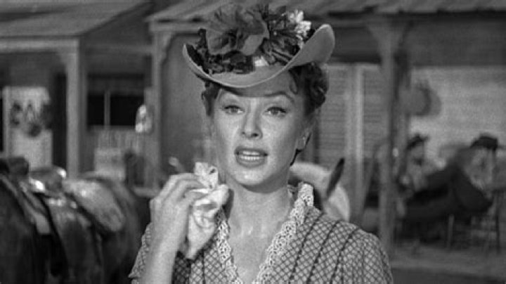 Unveiling The Enchanting World Of Polly Bond: A Legendary British Actress