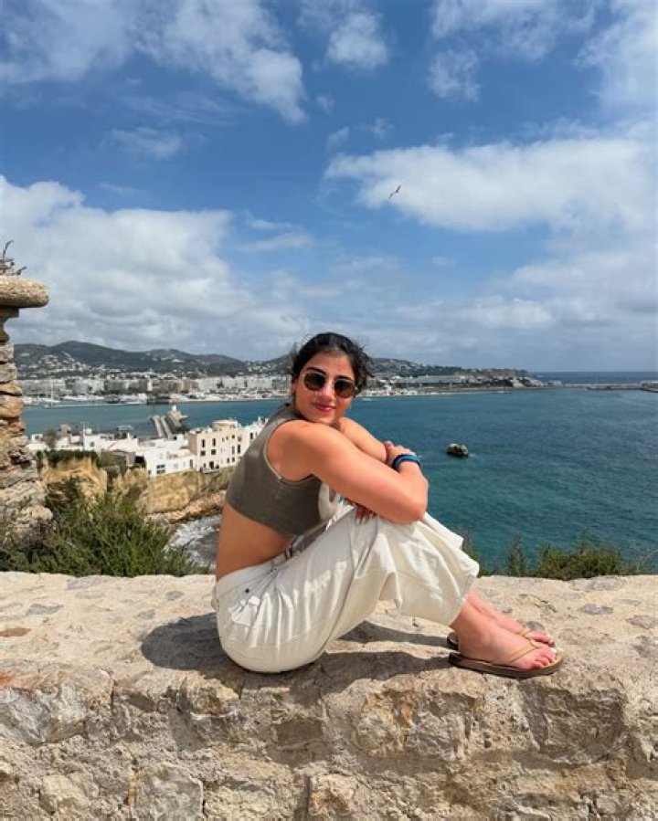 Unveiling The Enigma: Sara Saffari's Age Unraveled