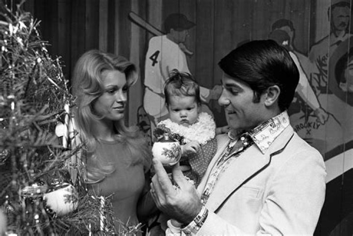 Unveiling The Enigmatic World Of Steve Garvey's Wife: Discoveries And Insights