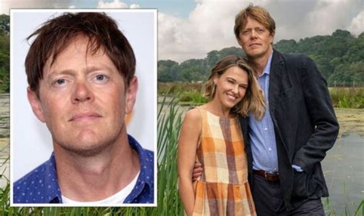Unveiling The Height Of Kris Marshall: Discoveries And Insights