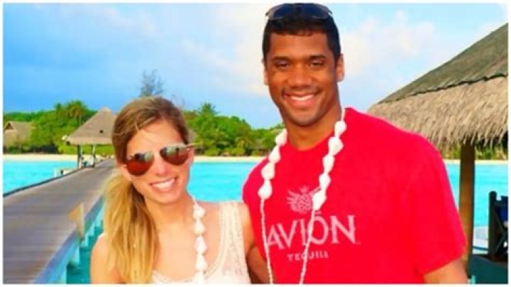 Unveiling The Hilarious Russell Wilson Ex-Wife Memes: A Social Media Phenomenon