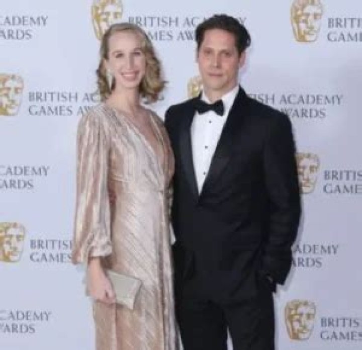 Unveiling The Secrets: Neil Newbon's Wife Revealed!