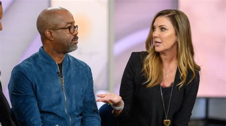 Unveiling The Secrets Of Darius Rucker's Enduring Marriage