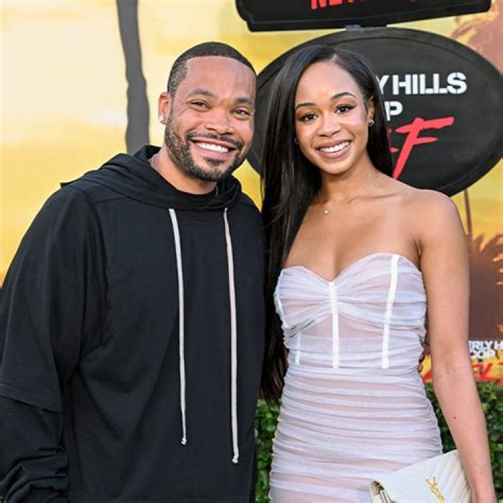 Unveiling The Secrets Of Martin Lawrence's Enduring Marriage