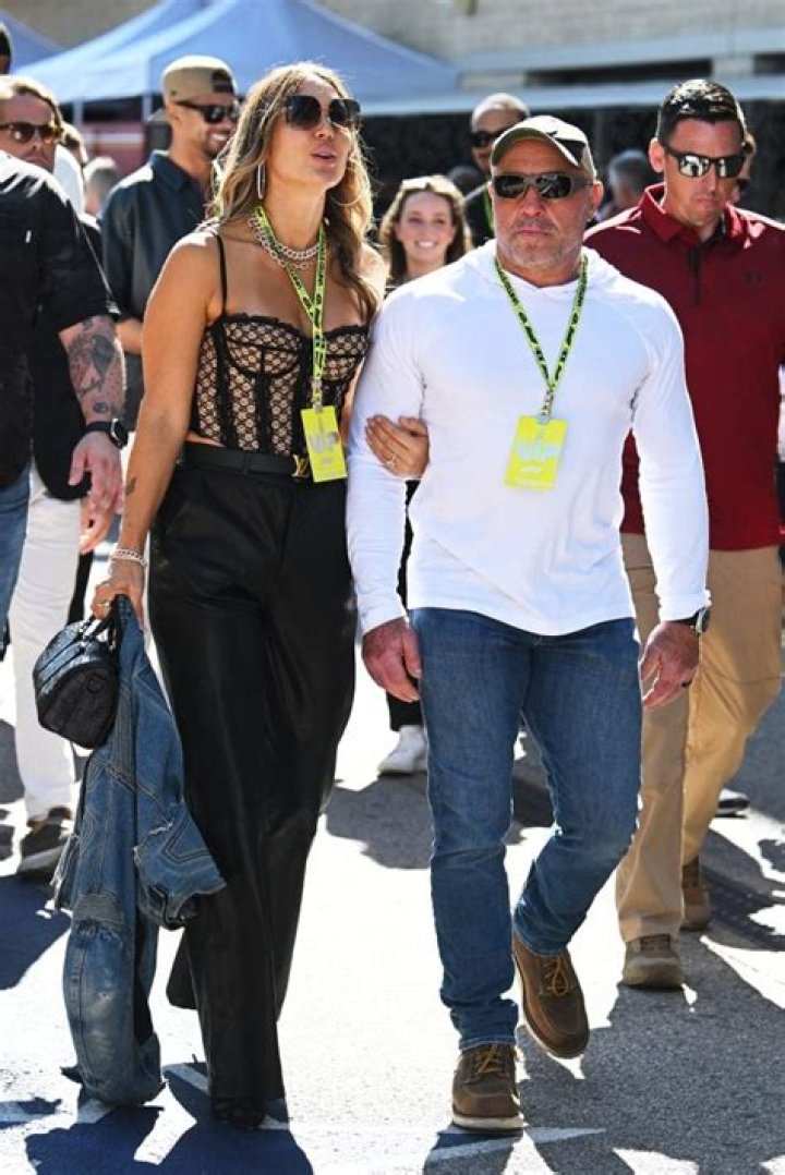 Unveiling The Stature: How Tall Is Joe Rogan's Wife Jessica?