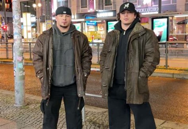 Unveiling The Tren Twins' Towering Stature: Height In Centimeters Revealed