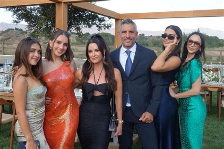 Unveiling The Umansky Family: Exclusive Insights & Discoveries