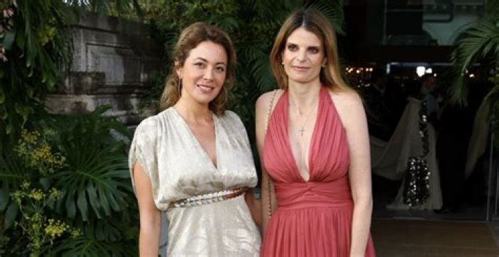 Veronique Roussel Bio (Wiki) ·
