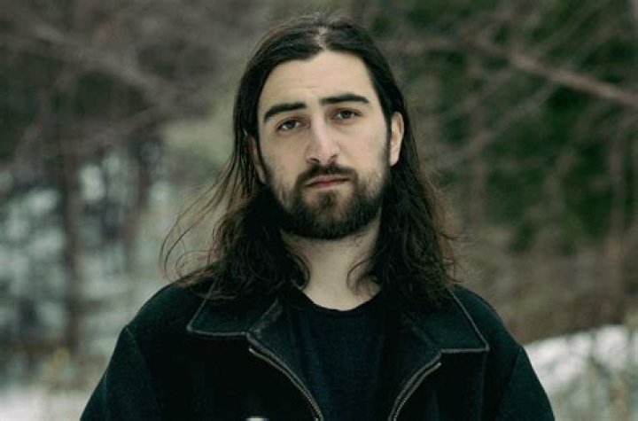 Where Was Noah Kahan Born And Raised? The Answer Might Surprise You