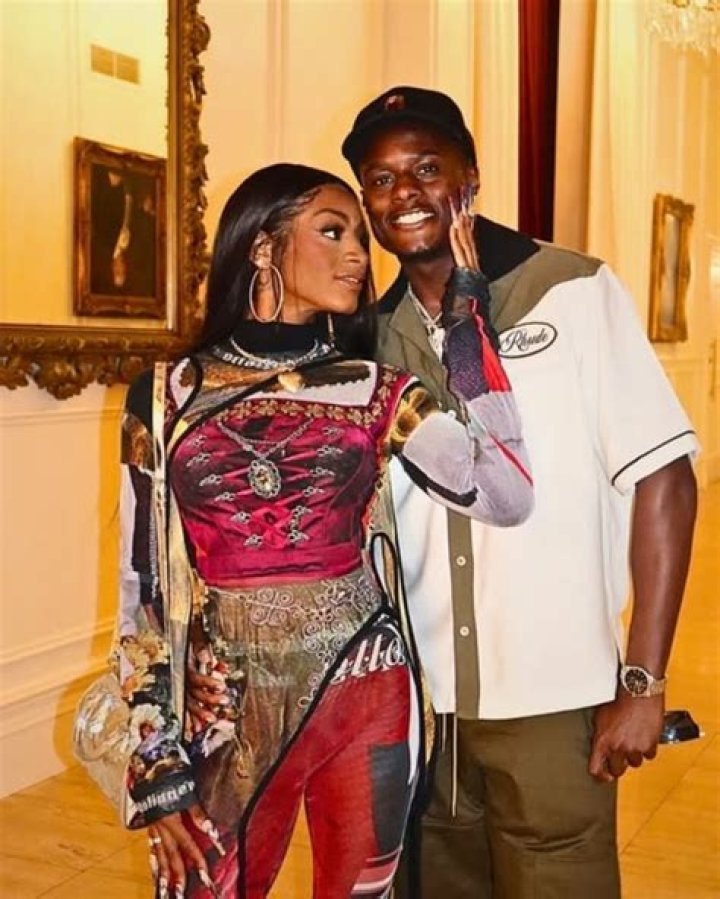 Who's Dating Sha'Carri Richardson? Boyfriend, Relationship Status