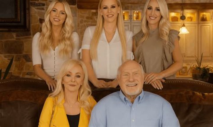Who's The Leading Lady In Dave Hester's Life? Uncovering His Wife's Identity