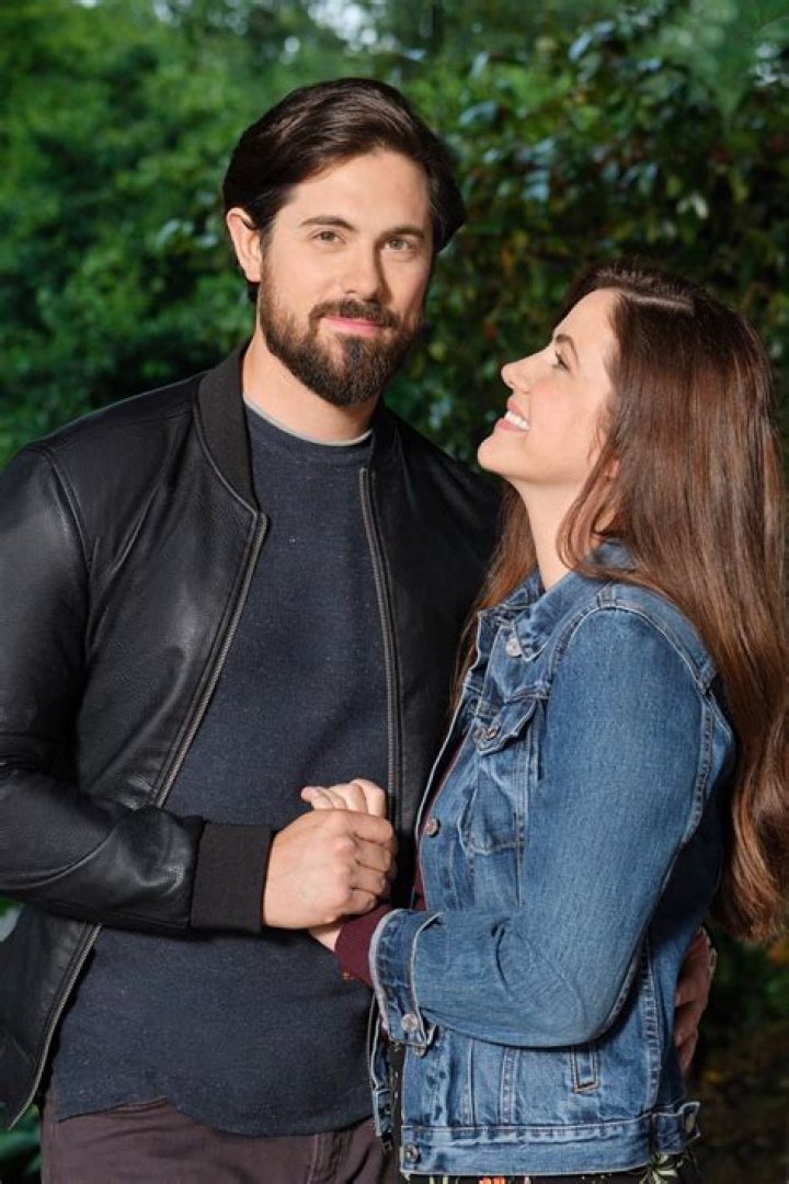 Who's The Man Who Captured Julie Gonzalo's Heart? Unveiling Her Husband