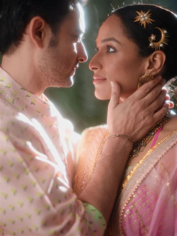Who Has She Tied The Knot With?
