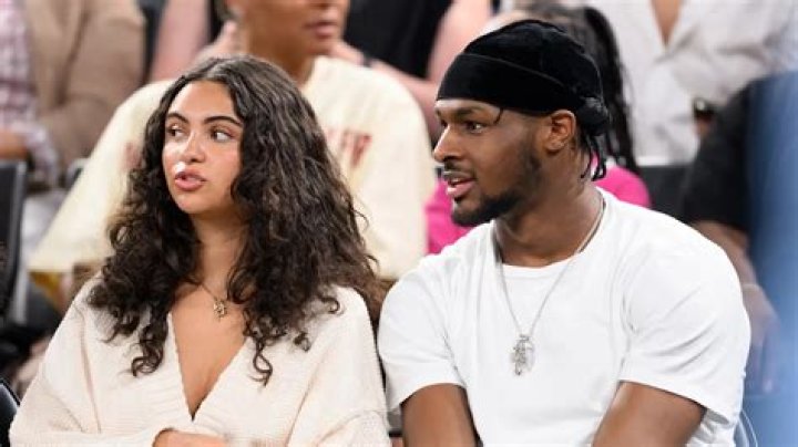 Who Is Bronny James' Girlfriend? Uncovering The Truth