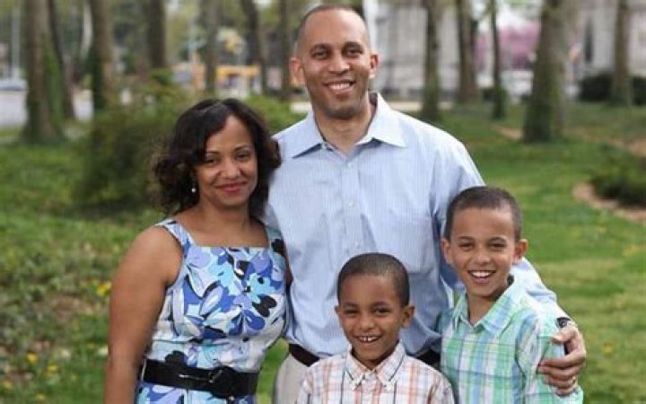 Who Is Congressman Jeffries Married To?