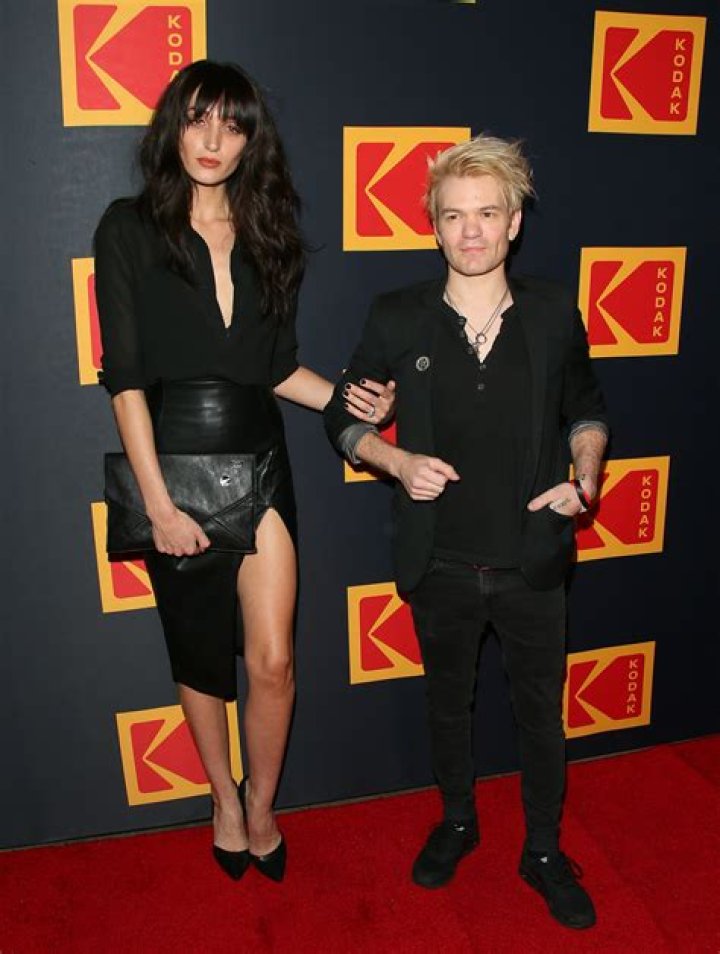 Who Is Deryck Whibley Married To? The Inside Scoop On His Spouse