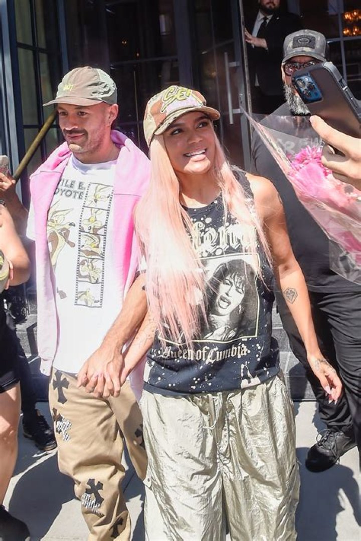 Who Is Karol G's Ex-Boyfriend? The Latest Scoop On Her Love Life