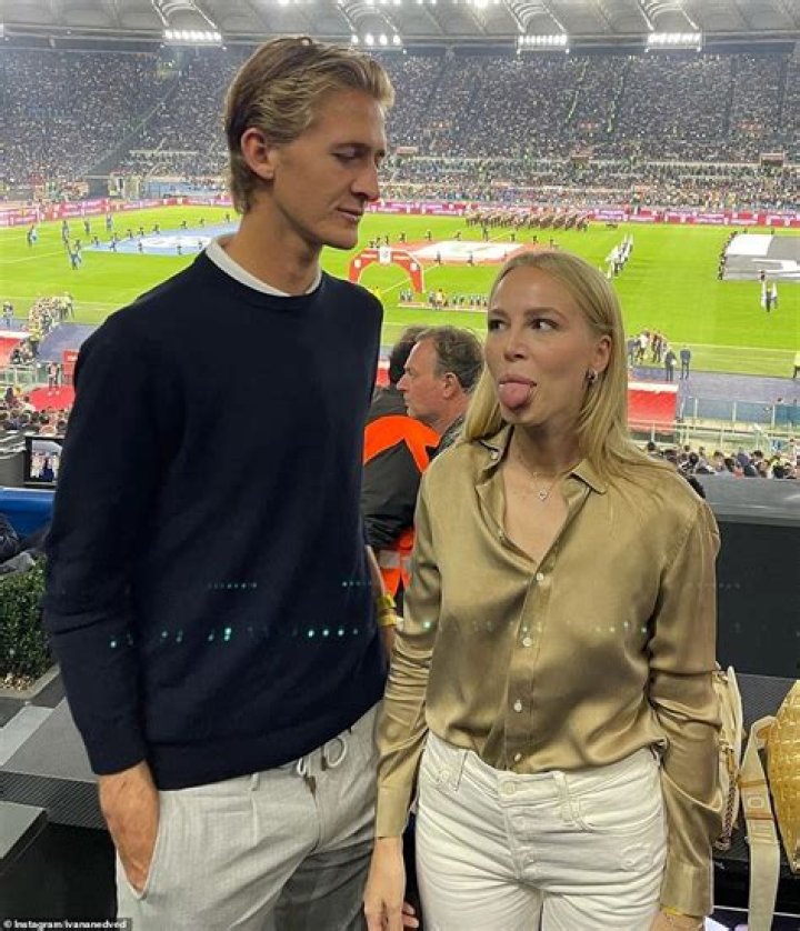 Who is Sebastian Korda's Girlfriend, Ivana Nedved? ·